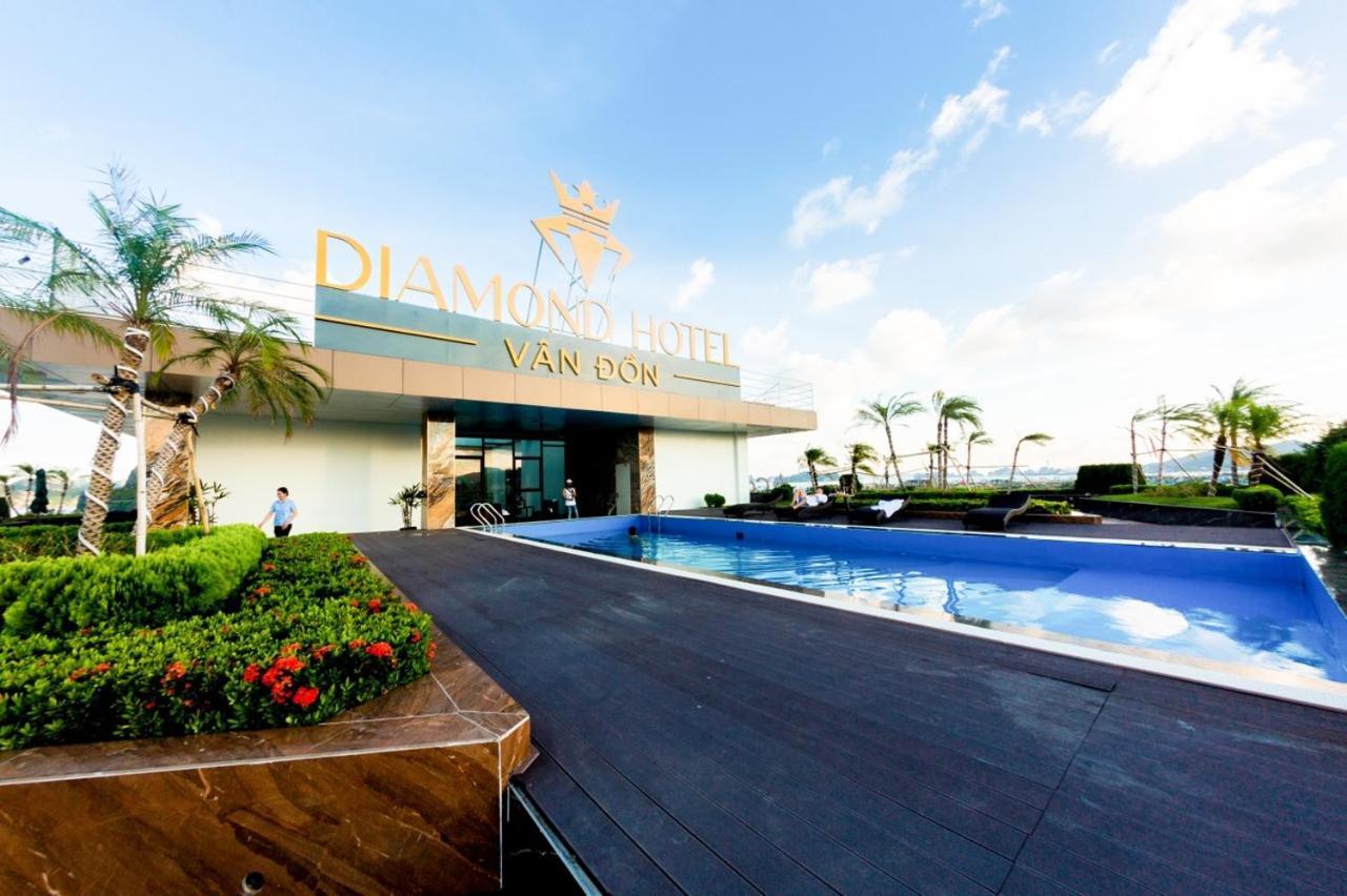 Diamond Hotel Van Don Cam Pha Экстерьер фото